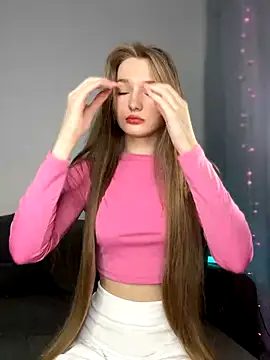 Barbie-Doll- online show from December 15, 7:08 pm