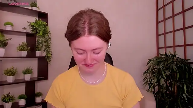 KateCuddle online show from July 13, 2:34 am