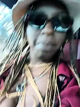 chocolatedream56ace online show from January 11, 4:12 pm