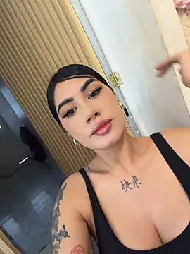 clarachanelricek online show from March 27, 8:20 pm