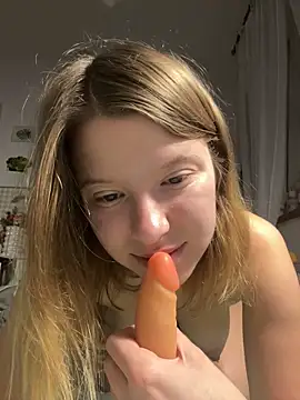 kimczii online show from December 23, 7:23 am