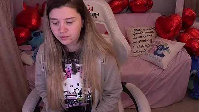 AmellyMilly online show from February 5, 1:47 pm