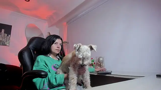 Meghan320 online show from December 14, 11:38 am