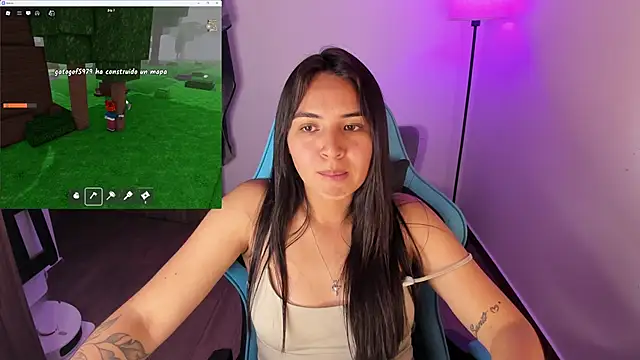 Emily Nicole online show from March 15, 2:46 am