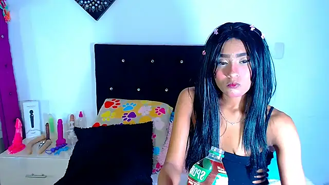 Snapshot of Jenng18 chatting on October 24, 8:54 am Jenng18 online show from October 24, 8:54 am