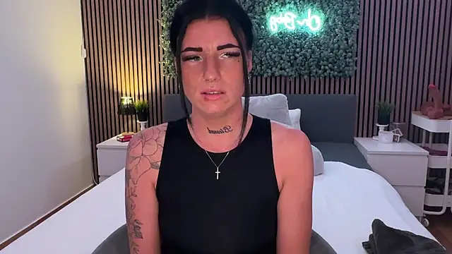 LizaRoxx online show from November 18, 8:21 pm