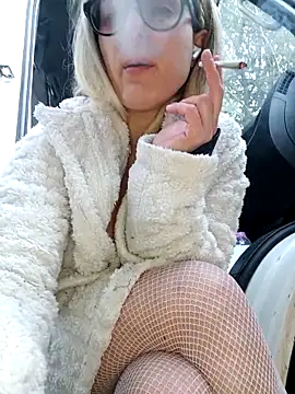 dolcehelena993 online show from January 18, 2:57 pm