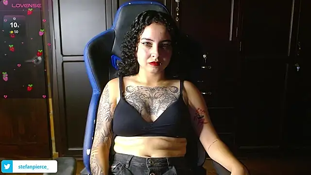 Snapshot of jaydensalvatore_ chatting on September 12, 10:28 pm jaydensalvatore  online show from September 12, 10:28 pm