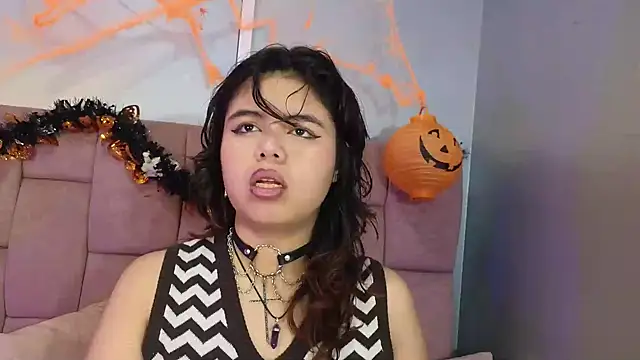 Snapshot of SabinaMerchetti chatting on October 22, 2:38 am SabinaMerchetti online show from October 22, 2:38 am