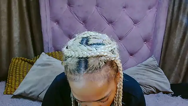 AFRICANGODDESSXXX online show from June 18, 9:41 pm