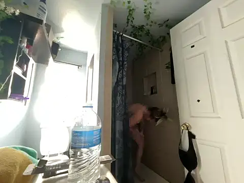 SummerBlueMoon online show from January 16, 10:28 pm