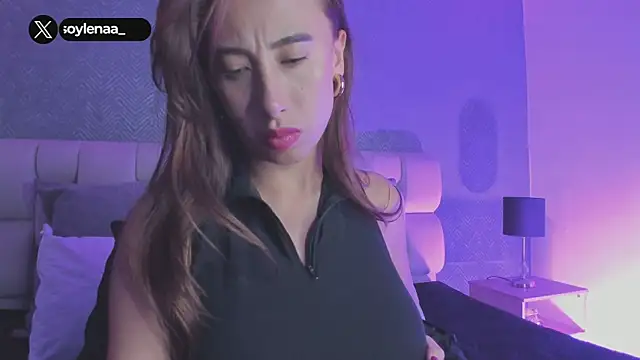 Snapshot of lena_banks chatting on October 10, 10:47 pm lena banks online show from October 10, 10:47 pm