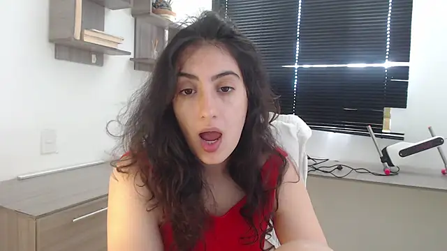 MIYESSI online show from October 3, 5:51 pm