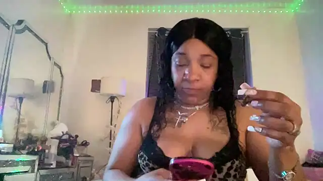 YasmineMinaj online show from March 20, 12:59 am