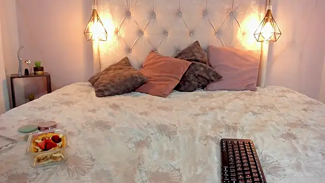 SakuraLee  online show from September 13, 2:03 pm