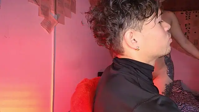 kisstarxxx online show from September 13, 3:36 am