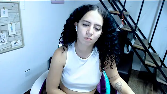 samantha baby  online show from September 15, 1:03 am