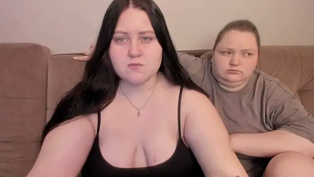 Snapshot of ihaveasecret_ chatting on September 12, 12:45 pm ihaveasecret  online show from September 12, 12:45 pm