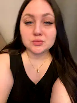 Snapshot of ihaveasecret_ chatting on October 8, 4:22 pm ihaveasecret  online show from October 8, 4:22 pm