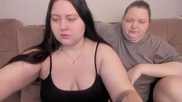 Snapshot of ihaveasecret_ chatting on September 17, 11:36 pm ihaveasecret  online show from September 17, 11:36 pm