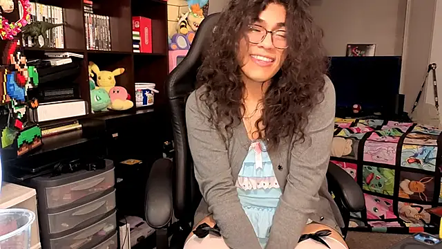 ShinyCherub online show from November 8, 1:32 am