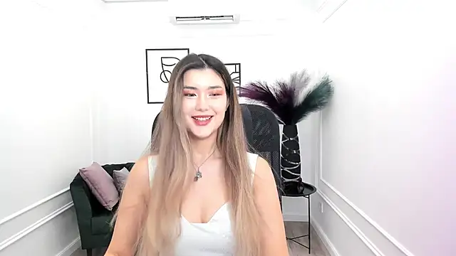 AnneTLi online show from September 13, 3:47 am