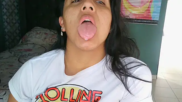 almaswan1 online show from September 16, 6:05 pm