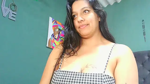 almaswan1 online show from November 6, 5:52 pm