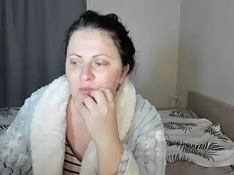 Snapshot of Lillian2 chatting on September 24, 10:09 pm Lillian2 online show from September 24, 10:09 pm