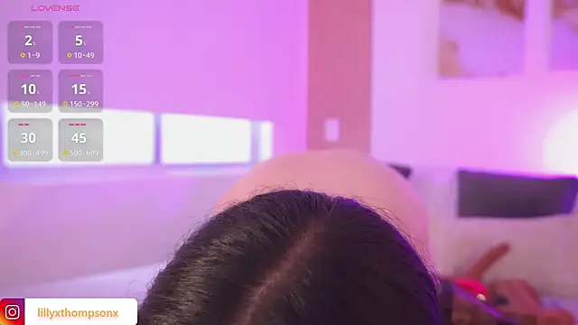 LillyThompson online show from November 24, 9:28 pm