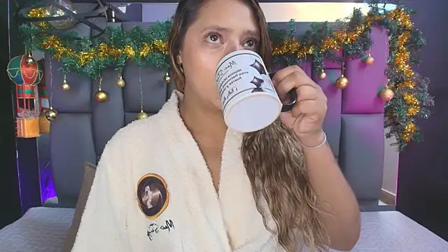  MiaBrown  online show from December 22, 12:08 pm