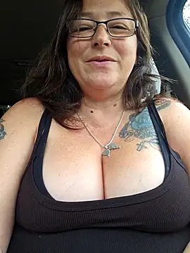 angelbaby1998 online show from April 29, 8:58 pm