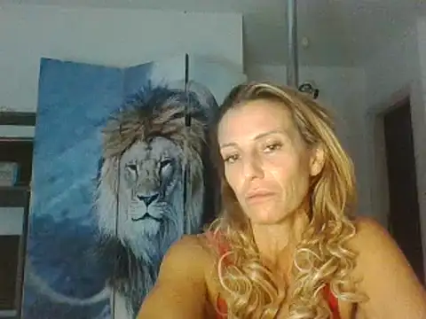 Strip-Nomy online show from October 22, 3:00 am