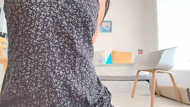 ximtia xs online show from March 27, 1:01 pm