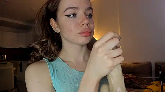 lit asella online show from December 1, 8:51 am