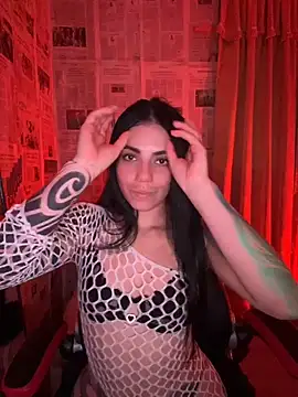 i am nina  online show from July 16, 12:04 am