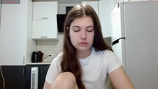 SayMeow  online show from June 24, 6:23 am