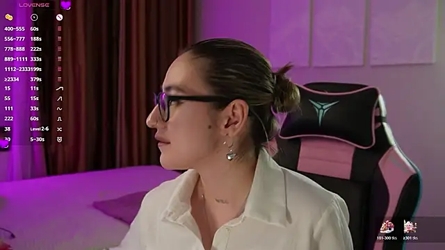 Fiona-Love online show from January 31, 7:11 pm