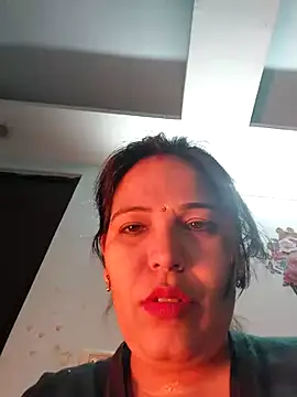 Poojabhabi101 online show from January 6, 6:39 am