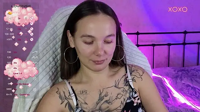 lil luna x online show from October 5, 7:41 pm