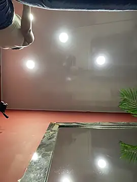 Aluna sweet online show from October 9, 8:35 pm