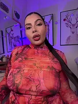 GigiiStone online show from February 24, 2:27 pm