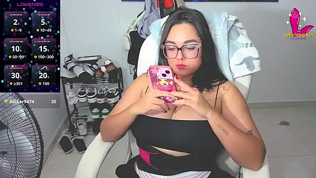 CelesteBrucee online show from October 4, 11:53 pm