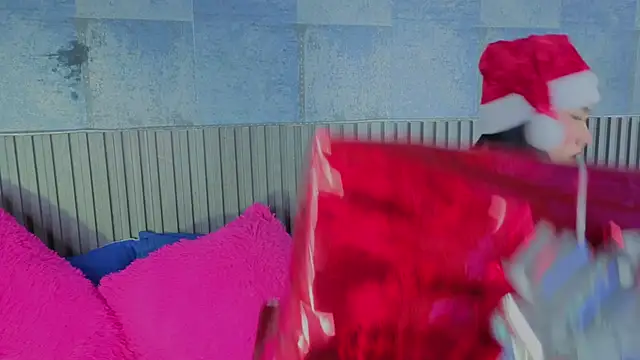 IbethMoon online show from December 19, 7:39 pm