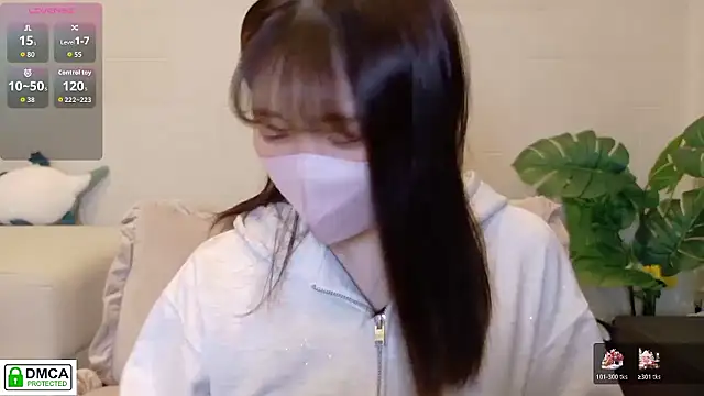 SUZU  online show from March 23, 1:06 pm