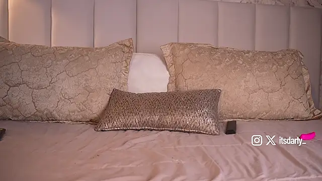 Rosalie vega online show from March 26, 12:46 am