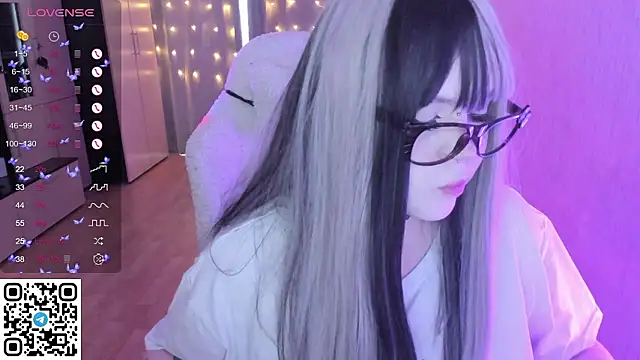 SelenaCute online show from February 16, 8:14 am