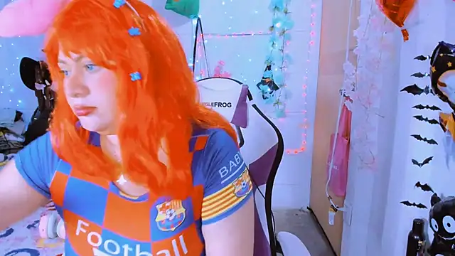 SofiaOlivares online show from October 7, 10:25 pm