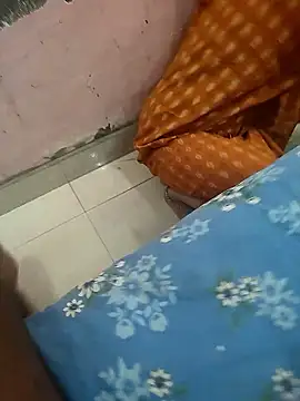 COUPLLE VILLAGE online show from April 14, 3:28 am