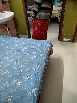 COUPLLE VILLAGE online show from December 5, 3:06 am